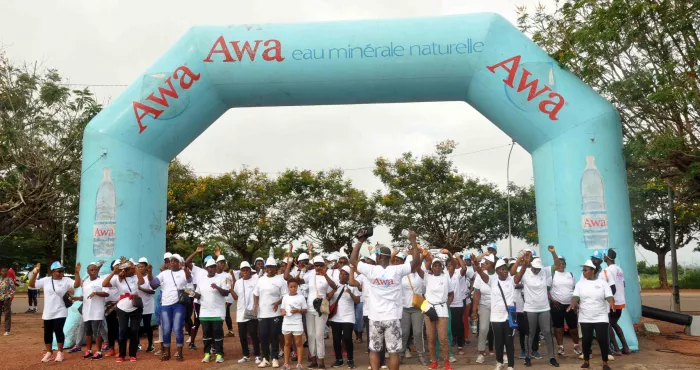 fete-des-meres-2019-l-eau-minerale-awa-celebre-les-mamans-de-yamoussoukro