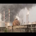 vridi-le-point-sur-l-incendie-qui-s-est-declare-a-la-sir-le-dispositif-deploye-pour-maitriser-les-flammes-l-etat-de-l-approvisionnement-du-marche-en-carburant