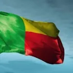 un-observateur-se-prononce-et-denonce