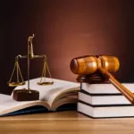 un-flic-devoile-le-fonctionnement-de-la-justice-dans-un-livre
