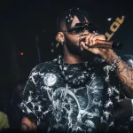 dj-arafat-fait-une-grosse-victime-une-dame-renvoyee-de-son-travail-pour-avoir-regarde-le-clip-d-un-adversaire-du-daishikan