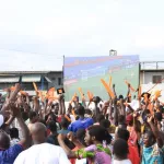 can-2019-les-supporters-font-le-show-au-village-can-orange-a-koumassi