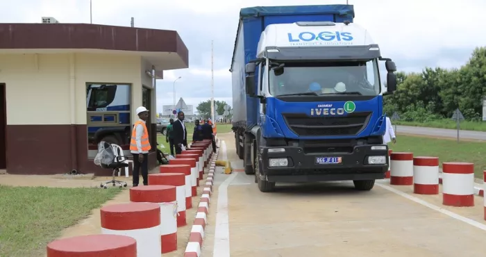 axe-abidjan-abengourou-gros-camions-et-petits-vehicules-doivent-payer-desormais-pour-la-route