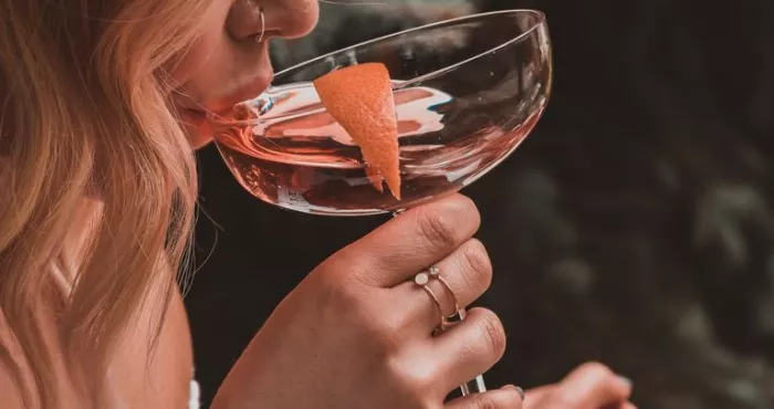 ces-cocktails-avec-ou-sans-alcool-et-moins-calorifiques-que-les-autres