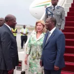 ouattara-a-regagne-abidjan-apres-des-visites-a-niamey-et-a-paris