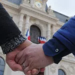 homosexualite-un-policier-sanctionne-en-france