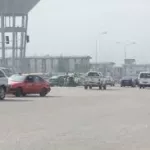 grand-carrefour-de-koumassi-ce-qui-se-passe-entre-les-chauffeurs-de-woro-woro-et-les-policiers