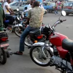 conduire-une-moto-en-periode-de-chaleur-voici-quelques-conseils-pour-limiter-les-coups-de-chaud