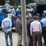 crise-a-la-mge-ci-les-mutualistes-deloges-par-la-police-michael-boko-et-ses-hommes-prennent-possession-du-siege
