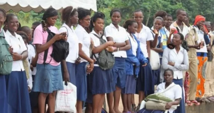 affectations-en-ligne-en-classe-de-6e-la-grosse-galere-des-parents-d-eleves-les-difficultes-soulevees