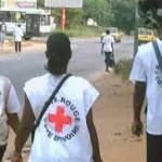 adjame-un-minicar-renverse-ses-passagers-dans-un-caniveau-des-enfants-d-une-meme-famille-tues