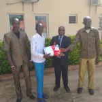celebration-de-l-excellence-les-meilleurs-eleves-de-ouangolodougou-primes