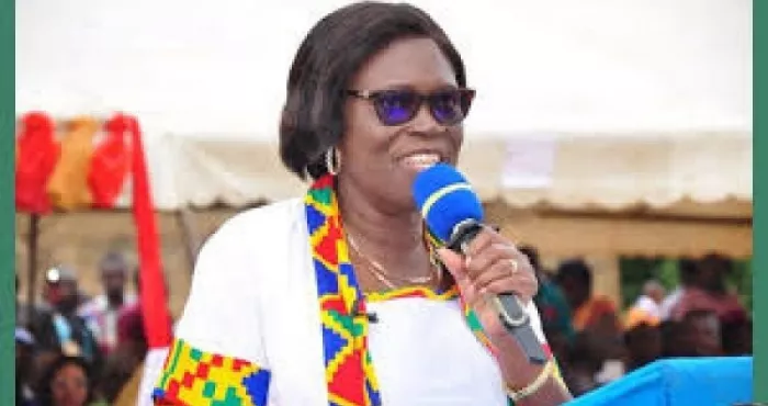 simone-gbagbo-debarque-dans-le-bastion-du-rhdp-les-chinois-envahissent-angre-l-armee-fait-sa-mue