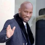 deces-de-dj-arafat-didier-drogba-laisse-un-message-apres-sa-visite-a-la-famille-de-l-artiste