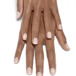 des-gestes-indispensables-pour-de-jolies-mains