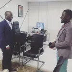 le-president-de-l-ujocci-recu-en-audience-par-le-maire-de-grand-bassam-un-partenariat-entre-la-ville-et-les-journalistes-culturels-en-vue