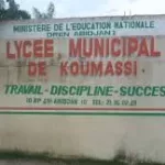 enseignement-lycee-municipal-2-de-koumassi-05-une-affaire-de-tables-bancs-divise-le-proviseur-et-des-parents-d-eleves
