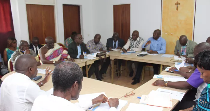 enseignement-superieur-les-enseignants-mettent-en-lumiere-leur-responsabilite-dans-la-survenue-des-crises