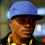 concert-live-debordo-leekunfa-precise-ce-n-est-pas-un-concert-en-hommage-a-dj-arafat