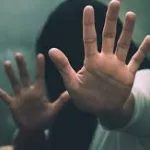 agboville-sa-camarade-la-livre-une-jeune-fille-violee-par-5-personnes