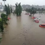 pluies-diluviennes-abidjan-sous-les-eaux-une-personne-decedee-une-autre-emportee-par-les-eaux-de-ruissellements