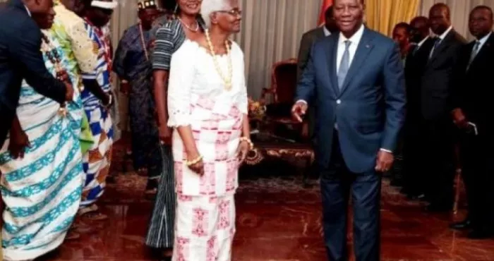 la-reine-mere-des-baoule-depeche-des-emissaires-chez-ouattara-un-homme-de-dieu-fait-de-graves-revelations-sur-2020-duncan-en-grande-difficulte-au-rhdp