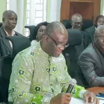 affaire-vrai-heritier-de-felix-houphouet-boigny-maurice-guikahue-sg-du-pdci-met-fin-au-debat-henri-konan-bedie-est-l-heritier-authentique