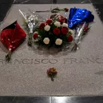 espagne-le-dictateur-francisco-franco-sera-inhume-au-cimetiere-du-pardo