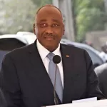 arrivee-du-chef-du-gouvernement-a-l-aeroport-de-man-des-militaires-crient-a-la-frustration