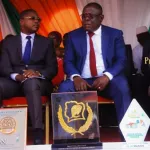 koumassi-le-maire-cisse-bacongo-presente-ses-3-prix-a-la-population