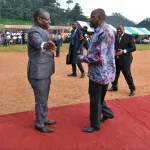 route-le-premier-ministre-amadou-gon-coulibaly-constate-le-bitumage-du-troncon-danane-frontiere-de-la-guinee