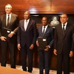 chu-de-yopougon-le-contrat-de-rehabilitation-signe-en-presence-d-amadou-gon-coulibaly