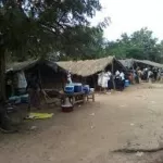 bocanda-koffi-adoukro-les-pattes-d-une-gazelle-se-multiplient-a-table-mysterieusement-panique-dans-le-village-les-convives-abandonnent-le-repas