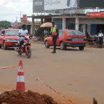 abengourou-des-feux-tricolores-en-cours-d-installation-dans-la-ville