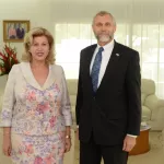 audience-le-nouvel-ambassadeur-des-etats-unis-d-amerique-recu-par-dominique-ouattara