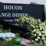 plus-de-deux-mois-apres-l-inhumation-du-roi-du-coupe-decale-seulement-quatre-personnes-admises-a-visiter-la-tombe-de-dj-arafat-la-yorogang-et-la-famille-paternelle-absentes-de-cette-short-list