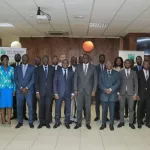 bourse-regionale-des-valeurs-mobilieres-le-marche-en-chute-libre-depuis-3-ans-voici-les-raisons-avancees