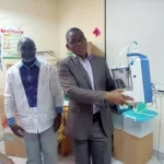 lutte-contre-la-tuberculose-infantile-la-fondation-elizabeth-glaser-equipe-a-nouveau-le-programme-national-de-la-lutte-contre-la-tuberculose-a-plus-de-20-millions-de-francs-cfa