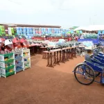 visite-d-etat-dominique-ouattara-comble-les-femmes-du-hambol