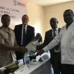korhogo-une-importante-delegation-visite-le-nouveau-laboratoire-de-pathologie-animale-equipee-par-les-etats-unis