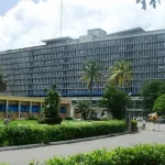 construction-du-chu-au-d-abobo-le-gouvernement-emprunte-plus-de-13-milliards