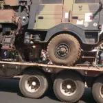 bouake-a-une-semaine-de-la-visite-de-macron-l-armee-francaise-se-deploie-et-cree-un-embouteillage