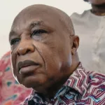 affaire-gbagbo-filme-dans-les-rues-de-bruxelles-en-compagnie-d-une-dame-assoa-adou-sort-enfin-de-sa-reserve-et-fait-des-precisions