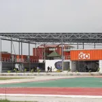 agora-koumassi-avant-son-inauguration-par-emmanuel-macron-alla-francois-visite-le-site