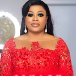 spectacle-le-concert-de-l-artiste-chantre-sinach-a-abidjan-aura-belle-et-bien-lieu