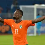 caf-awards-serge-aurier-le-seul-ivoirien-dans-le-onze-de-l-annee-2019