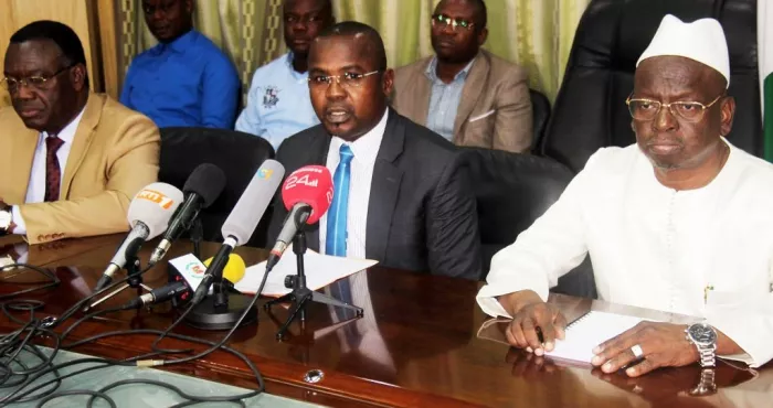 education-nationale-kandia-camara-et-la-mupemenet-ci-annoncent-90-000-logements-pour-les-enseignants-les-conditions-pour-en-beneficier