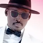 molare-recoit-le-prix-du-meilleur-promoteur-artistique