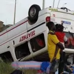 plateau-un-gbaka-perd-une-roue-en-pleine-circulation-des-blesses-dont-des-cas-tres-serieux