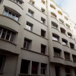 yopougon-une-jeune-fille-se-tue-en-tombant-du-5e-etage-ou-elle-recuperait-du-linge